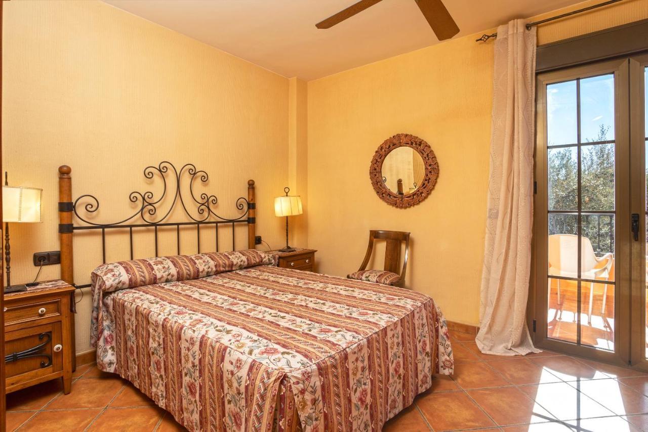 Casa Flores Con Piscina Interior Climatizada Alcaucin Bagian luar foto