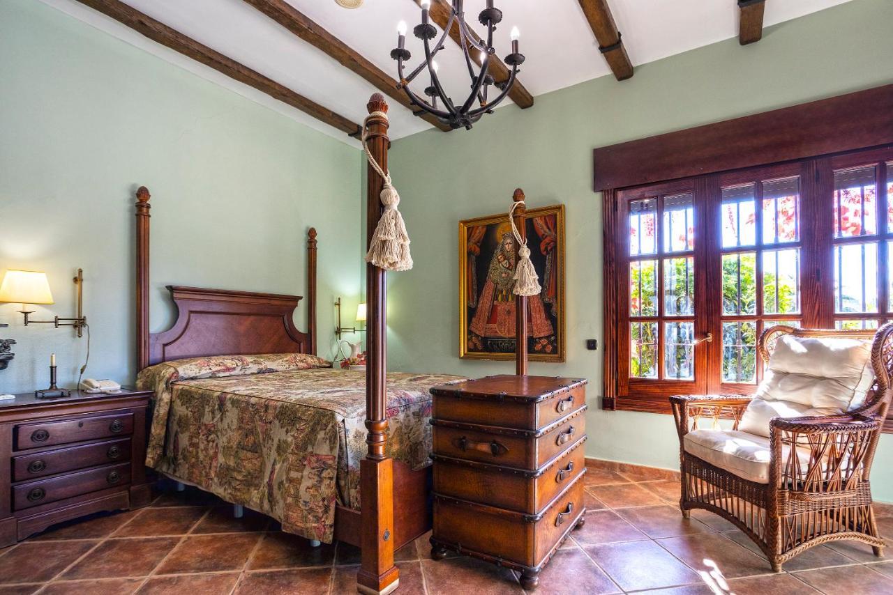 Casa Flores Con Piscina Interior Climatizada Alcaucin Bagian luar foto