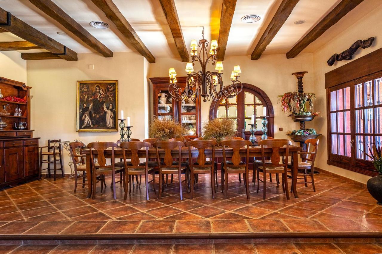 Casa Flores Con Piscina Interior Climatizada Alcaucin Bagian luar foto